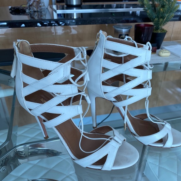 aquazzura white heels